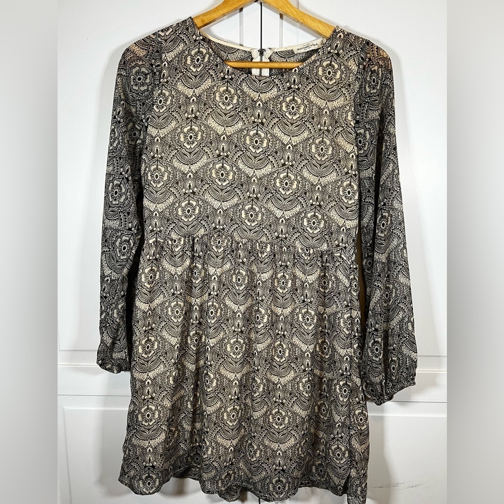 Abercrombie‎ & Fitch Dress Women's Small Long Sleeve Floral Cream Black Lace